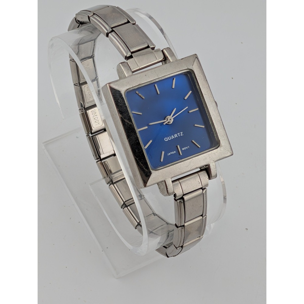 Women's Silver Expansion Charm Braclet Watch 4 Uberry Charms- New Battery